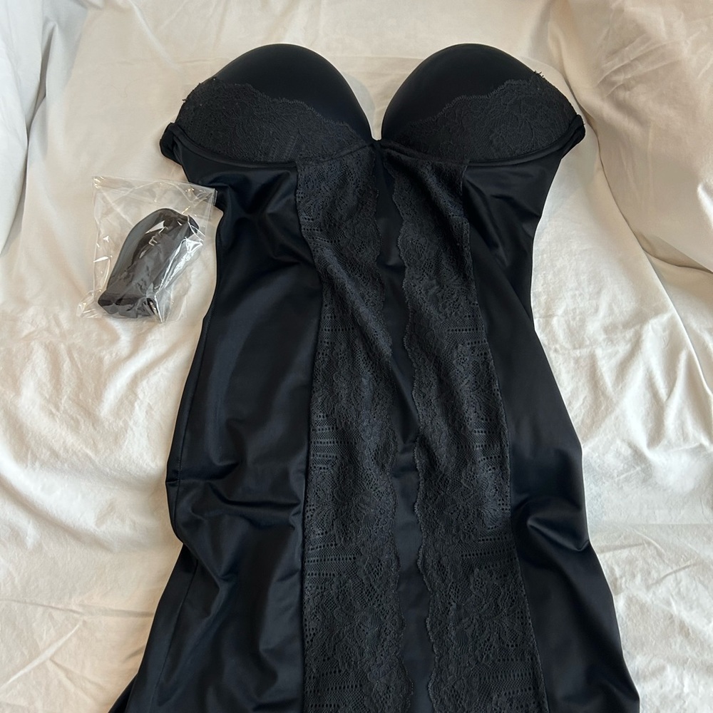 Victoria's Secret Black Lace-Front Strapless Chemise